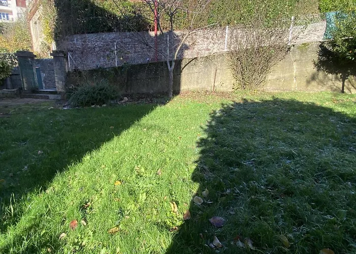 Le Fauvette 로데즈